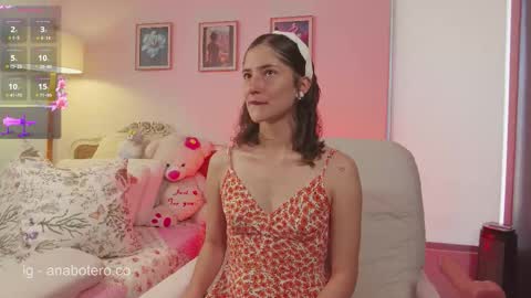 Snapshot of anam8 chatting on 10.14.25 Ana Mara Botero online show from 10.14.25