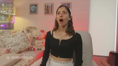 Ana Mara Botero online show from 11.06.25