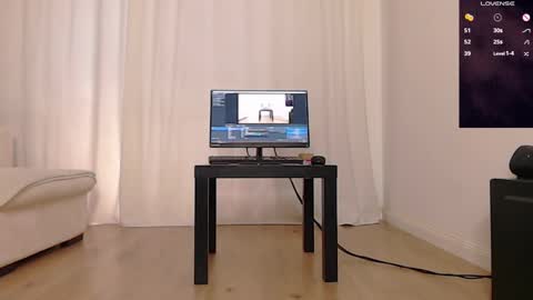 Snapshot of anamistress chatting on 03.06.25 anamistress online show from 03.06.25