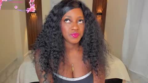 A N A  my connection hours are from 600 pm to 12 pm Colombian time online show from 09.27.25