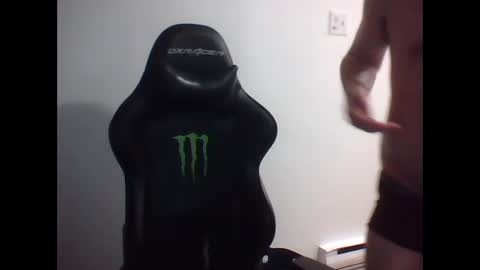 anarchyy1994 online show from 04.30.26