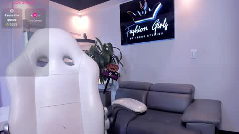 ana online show from 10.16.25