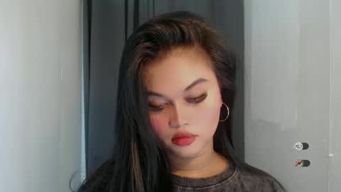 Snapshot of anaruru_ chatting on 04.04.26 ANA online show from 04.04.26