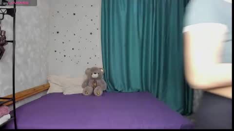 Snapshot of anastasia_gold1 chatting on 02.20.25 anna online show from 02.20.25