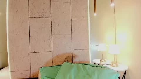 anastasia online show from 10.22.25