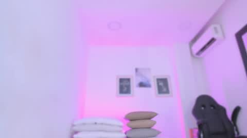 Ana online show from 10.17.25