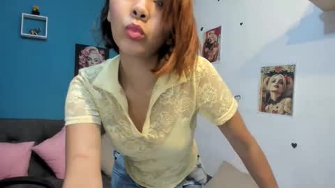 Snapshot of anastasia_tuya chatting on 06.10.26 anastasia online show from 06.10.26