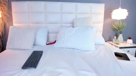 Snapshot of anastasiablare chatting on 10.25.25 A N A S T A S I A online show from 10.25.25