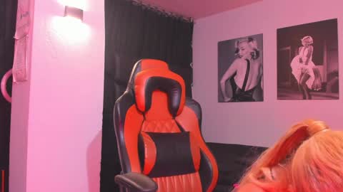 Snapshot of anastasiataylor_ chatting on 02.03.25 Ana 3 online show from 02.03.25