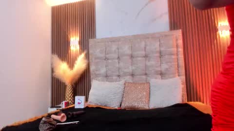 Snapshot of anastasiataylor_ chatting on 10.03.25 Ana 3 online show from 10.03.25