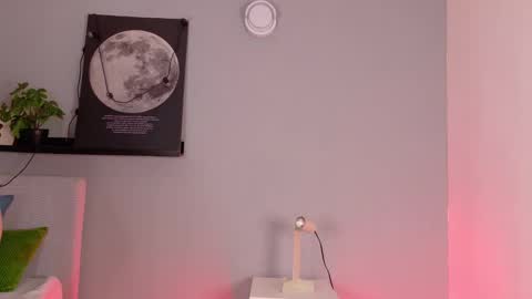 Kendra  online show from 03.05.26