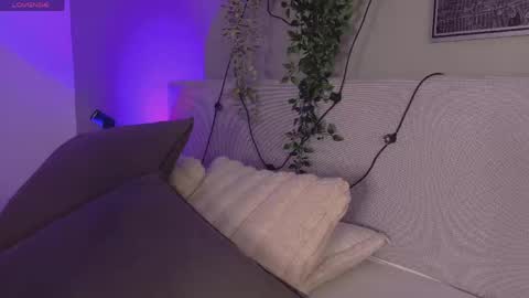 Kendra  online show from 03.17.26