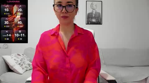 Andreea online show from 10.16.25