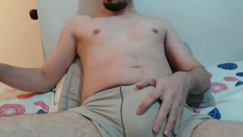 Snapshot of ander_whitee chatting on 10.25.25 Ander Whitee online show from 10.25.25