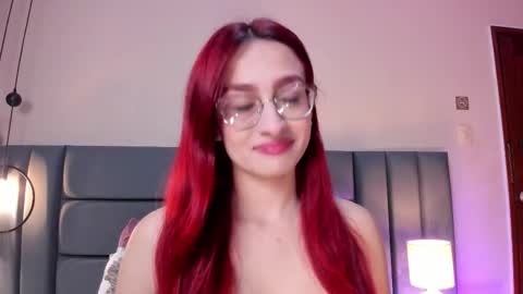 Andra Cyrus online show from 12.02.25