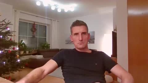 Name online show from 12.25.24