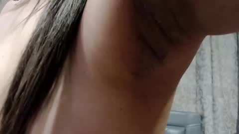 Snapshot of andre1082 chatting on 10.17.25 Andre online show from 10.17.25