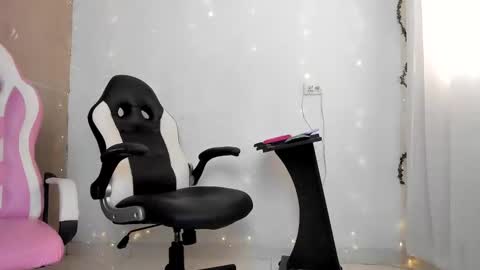 Snapshot of andre_lezcano chatting on 09.14.25 andre_lezcano online show from 09.14.25