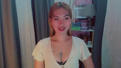 andrea06121998 online show from 02.10.26