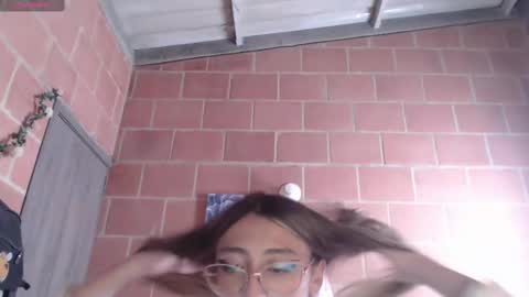 Andrea  online show from 10.02.25