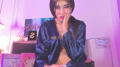 Snapshot of andrea_flow chatting on 12.31.24 Andrea online show from 12.31.24