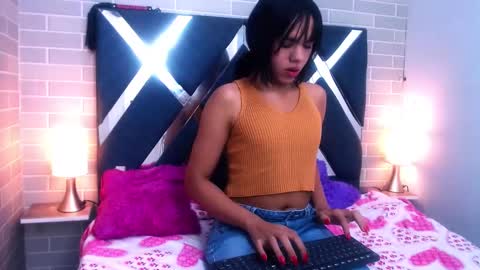 Andres Gil online show from 02.17.25