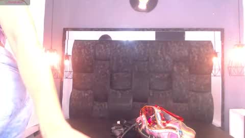 Andres Gil online show from 02.22.26