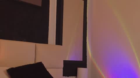 Snapshot of andrea_gomes_ chatting on 01.31.25 andrea online show from 01.31.25