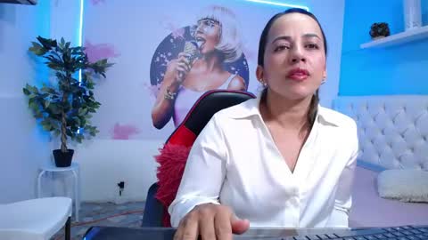 Andrea online show from 05.12.26