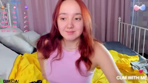 Snapshot of andrea_svel chatting on 10.18.25 Andrea hereGMT7Mon Tue Wen ThFri Sat Su 0300am-0900am. online show from 10.18.25