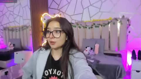 andrea_tay1 online show from 07.25.26
