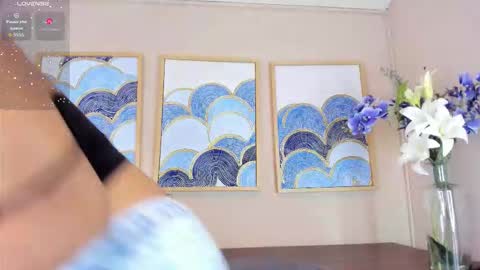 Andrea Zoelins online show from 11.19.25