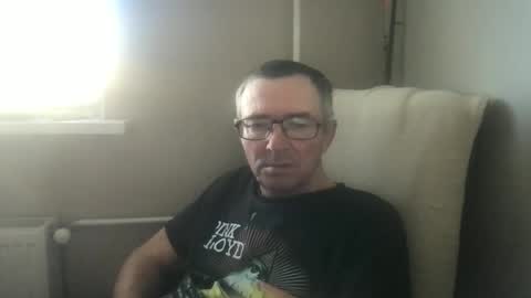 andreass60 online show from 10.21.25