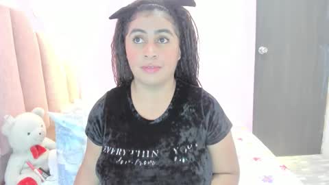 Snapshot of andreasweet2 chatting on 10.15.25 A n d r  e a S w e e t  online show from 10.15.25