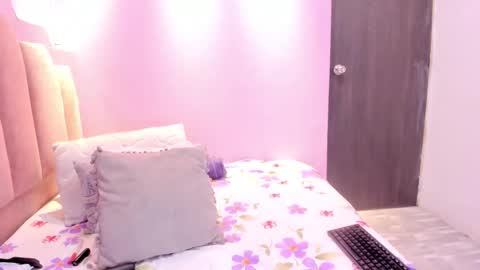 A n d r  e a S w e e t  online show from 11.11.25