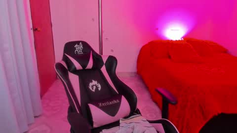 ig  online show from 02.01.25