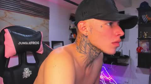 andrees_s online show from 11.15.25