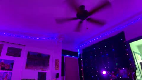 andrerw98765 online show from 12.12.24
