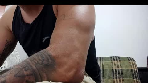 Snapshot of andres2024837816 chatting on 02.28.25 Andres O online show from 02.28.25