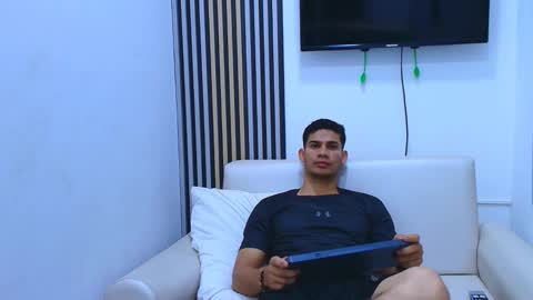 andres_stud online show from 02.22.26