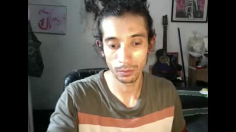 Snapshot of andresdelews chatting on 05.11.26 Delews online show from 05.11.26