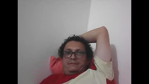 andresfloga online show from 12.01.25