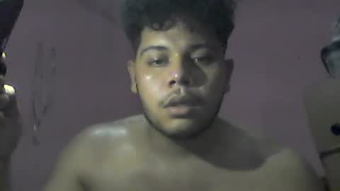 Snapshot of andresgonzales_ chatting on 11.03.25 andresgonzales_ online show from 11.03.25