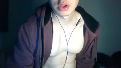 Snapshot of andresse_lat chatting on 03.11.26 andresse_lat online show from 03.11.26
