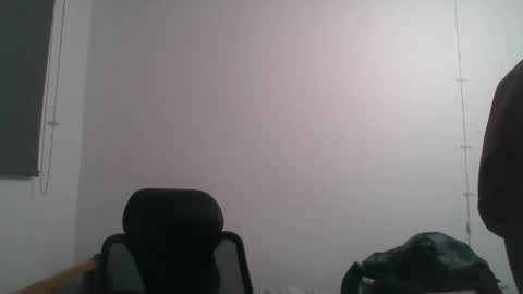 Snapshot of andresse_lat chatting on 03.25.26 andresse_lat online show from 03.25.26