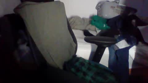 Snapshot of andresse_lat chatting on 04.12.26 andresse_lat online show from 04.12.26