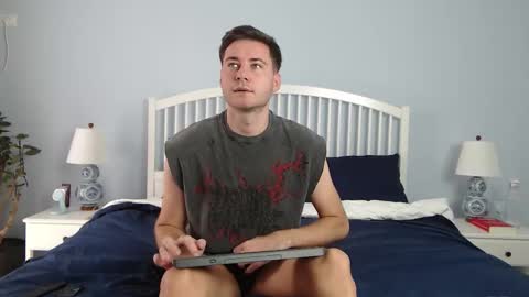 Justin Andrew online show from 09.25.25