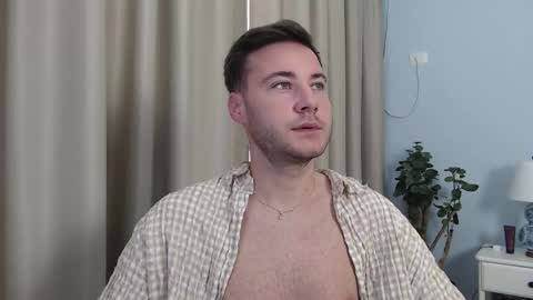 Justin Andrew online show from 09.28.25