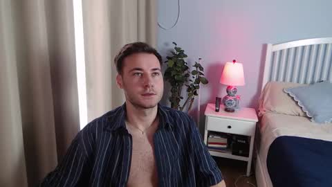 Justin Andrew online show from 10.05.25