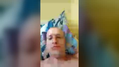 andrew3356577 online show from 07.04.26